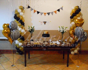 Locação Decoração de Aniversário Adulto Noivado e Casamento em Dourado Branco e Preto Com Uma Mesa Rústica