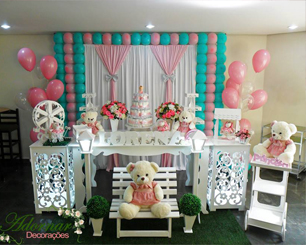 Decoração Chá de Bebê em Verde Tiffany e Rosa Com Uma Mesa